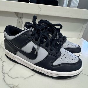 Nike Kids Black and Gray Sneakers